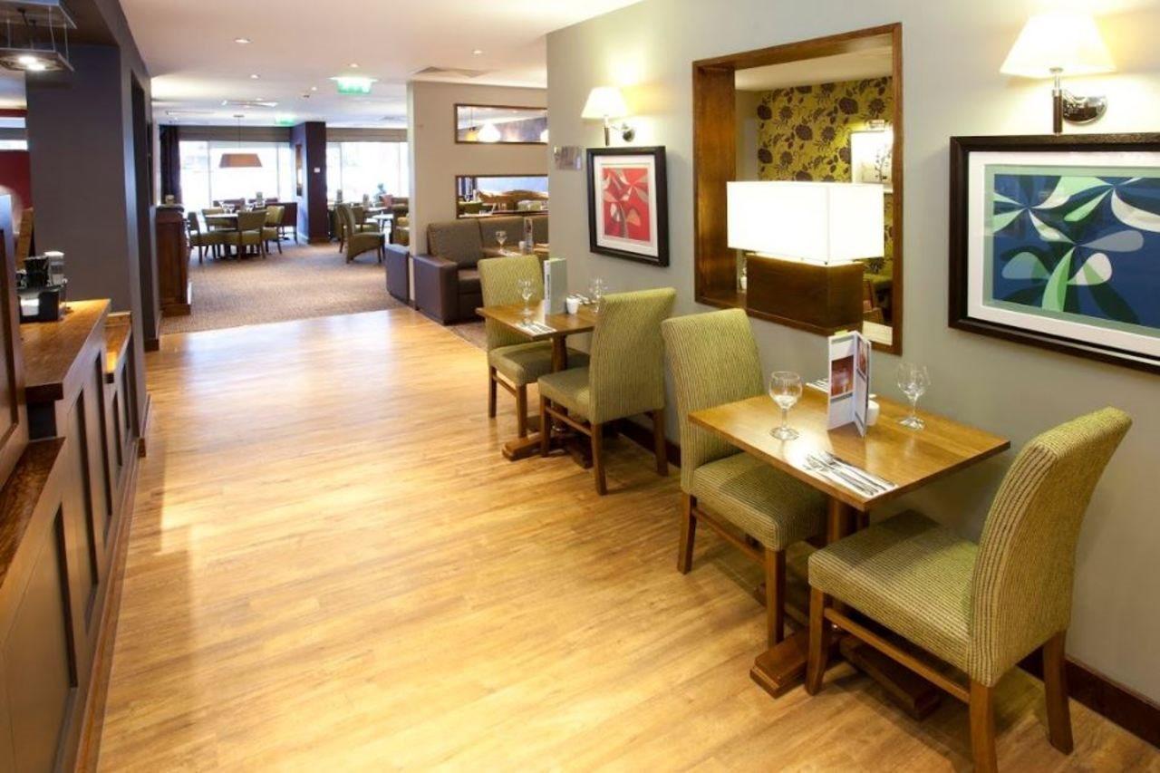 Premier Inn Inverness Centre - River Ness Buitenkant foto