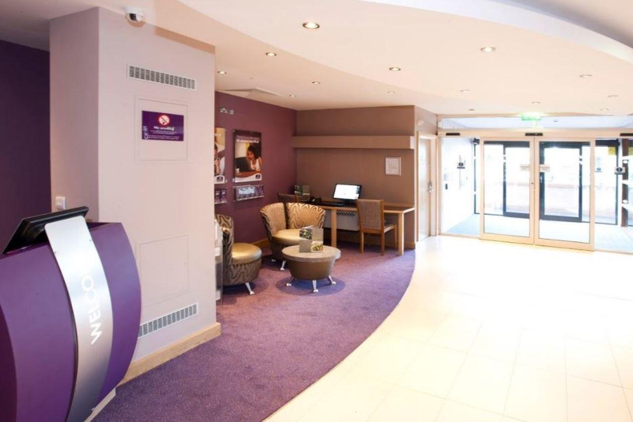 Premier Inn Inverness Centre - River Ness Buitenkant foto