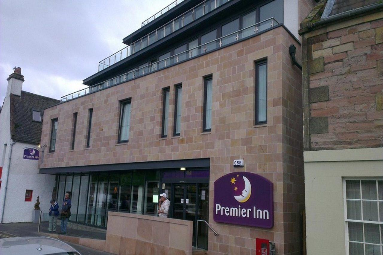 Premier Inn Inverness Centre - River Ness Buitenkant foto